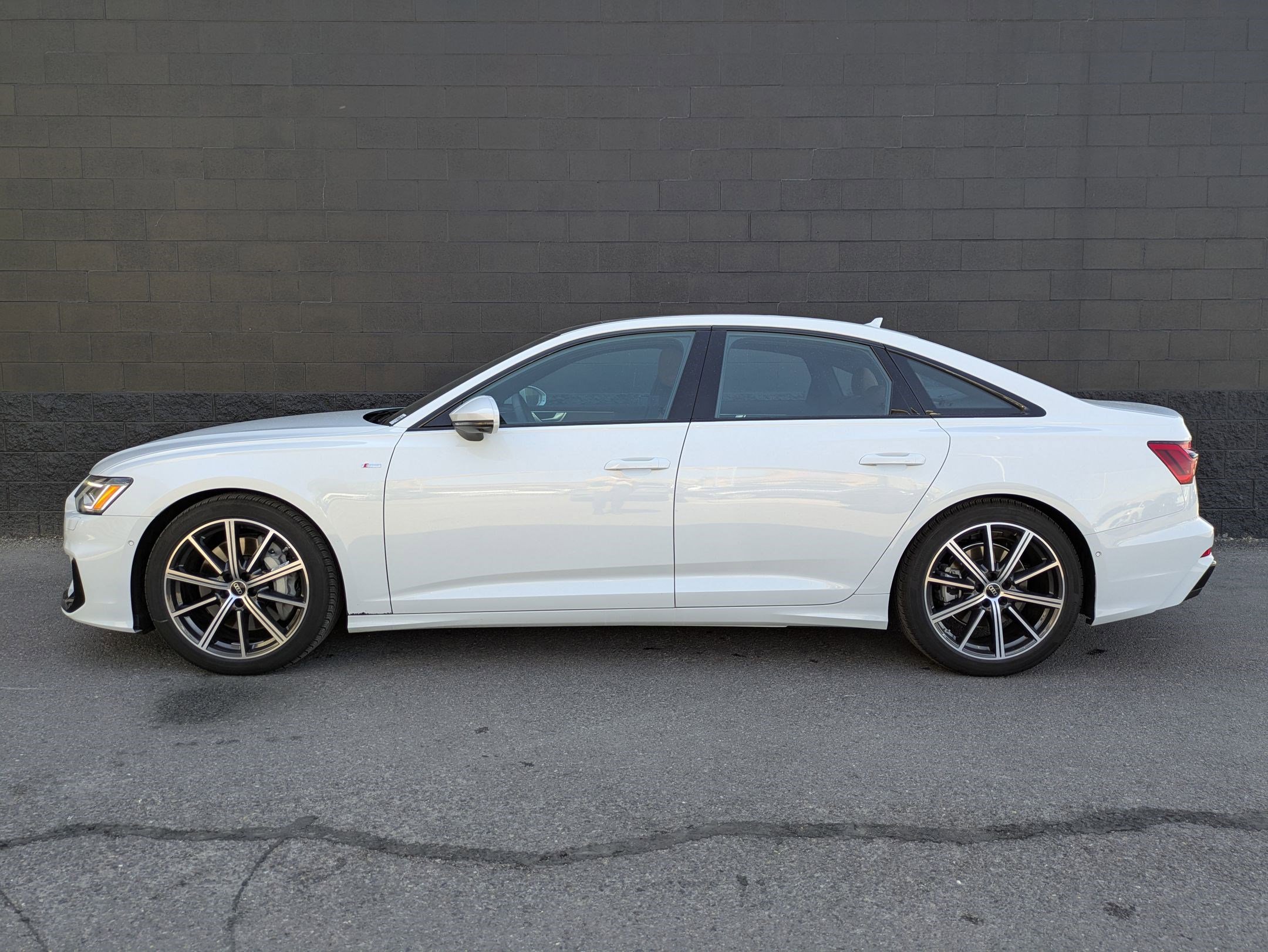 Used 2025 Audi A6 3.0T Premium w/ Convenience Plus Package image 8
