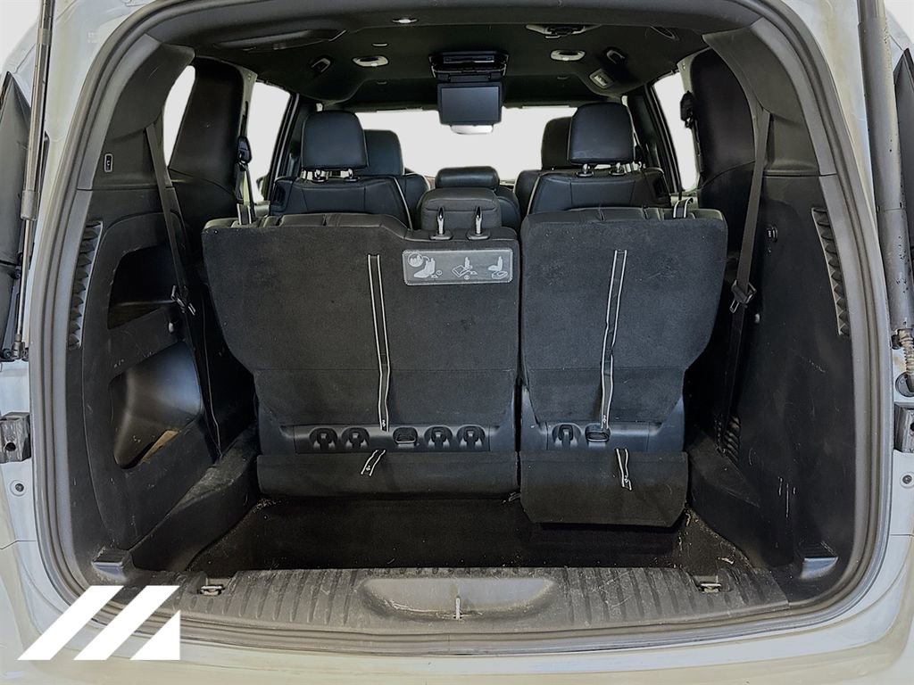 Used 2020 Chrysler Pacifica Touring-L FWD image 27