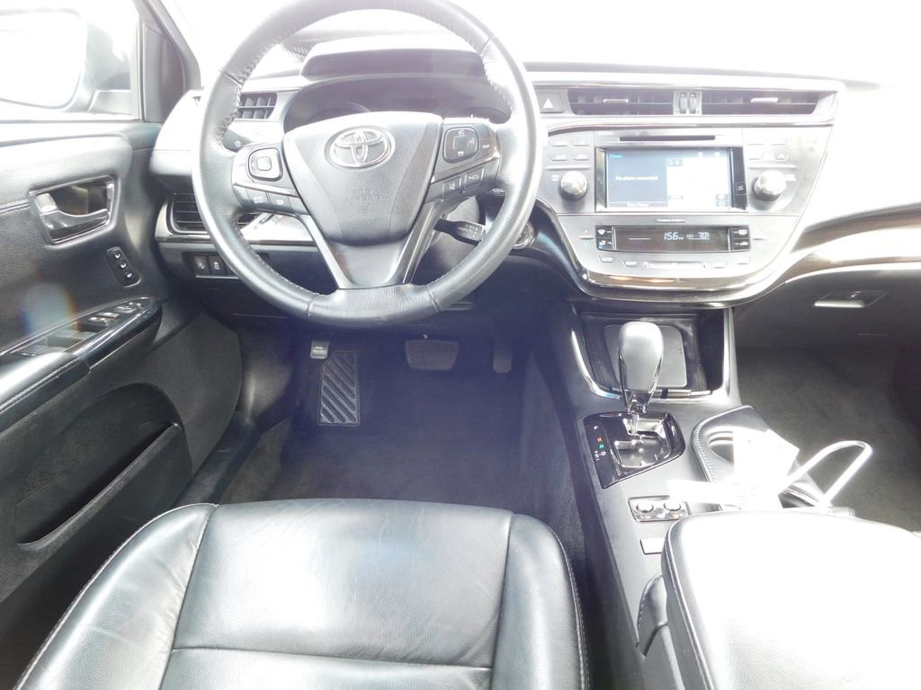 Used 2018 Toyota Avalon XLE Premium w/ Protection Package image 17
