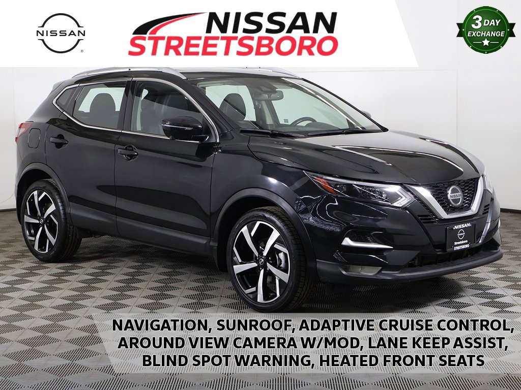 Used 2022 Nissan Rogue Sport SL w/ Premium Package image 1