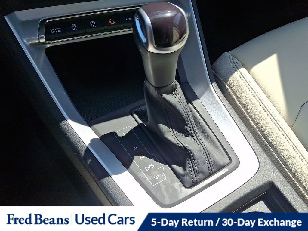 Used 2023 Audi Q3 2.0T Premium w/ Convenience Package AWD/4WD image 16