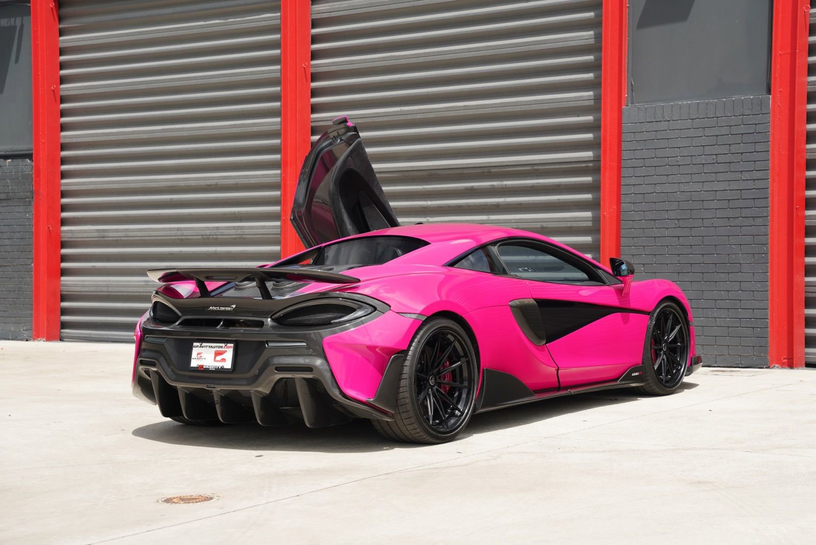 Used 2019 McLaren 600LT RWD image 11