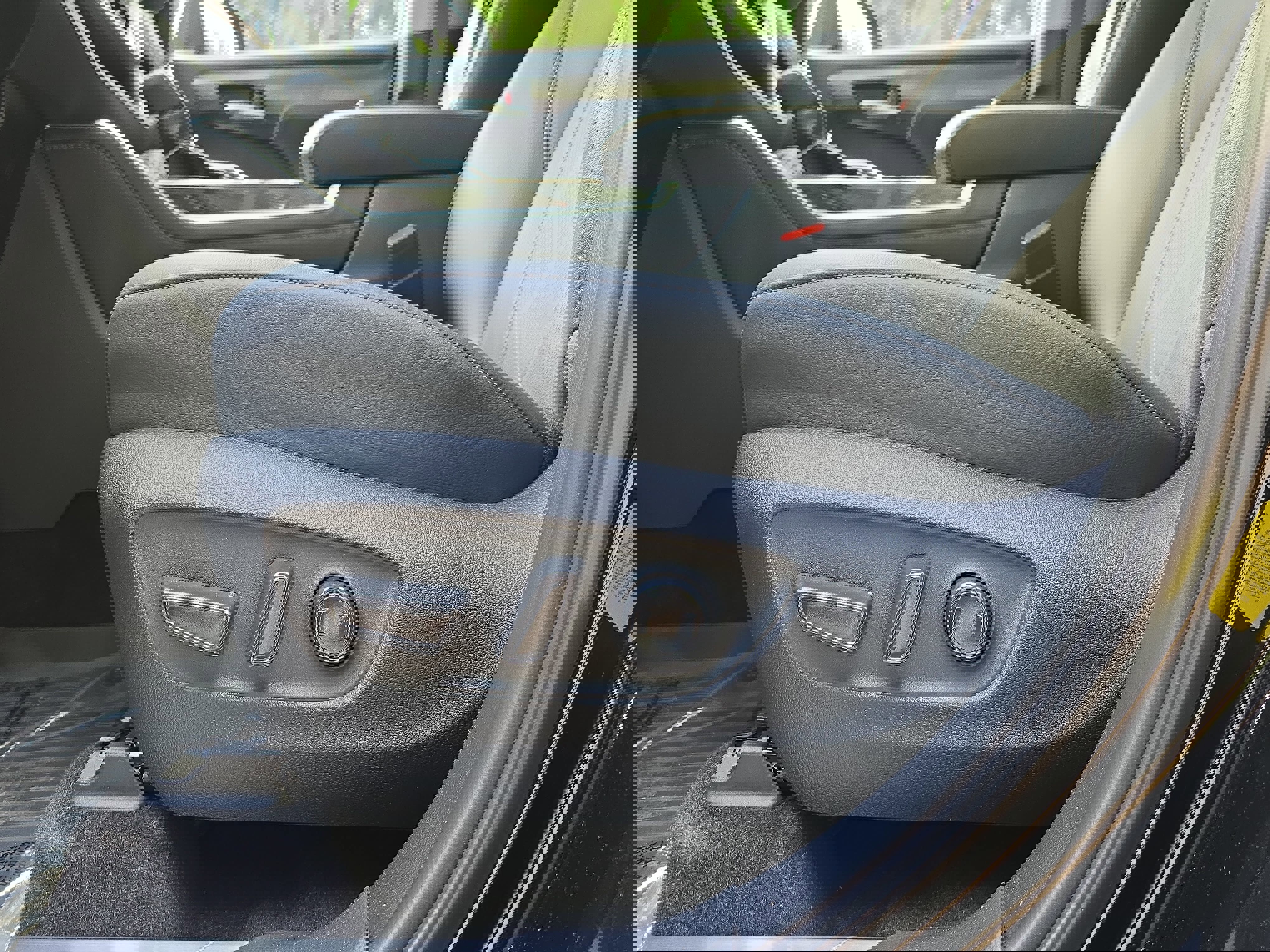 New 2026 Toyota Highlander Platinum AWD/4WD image 26