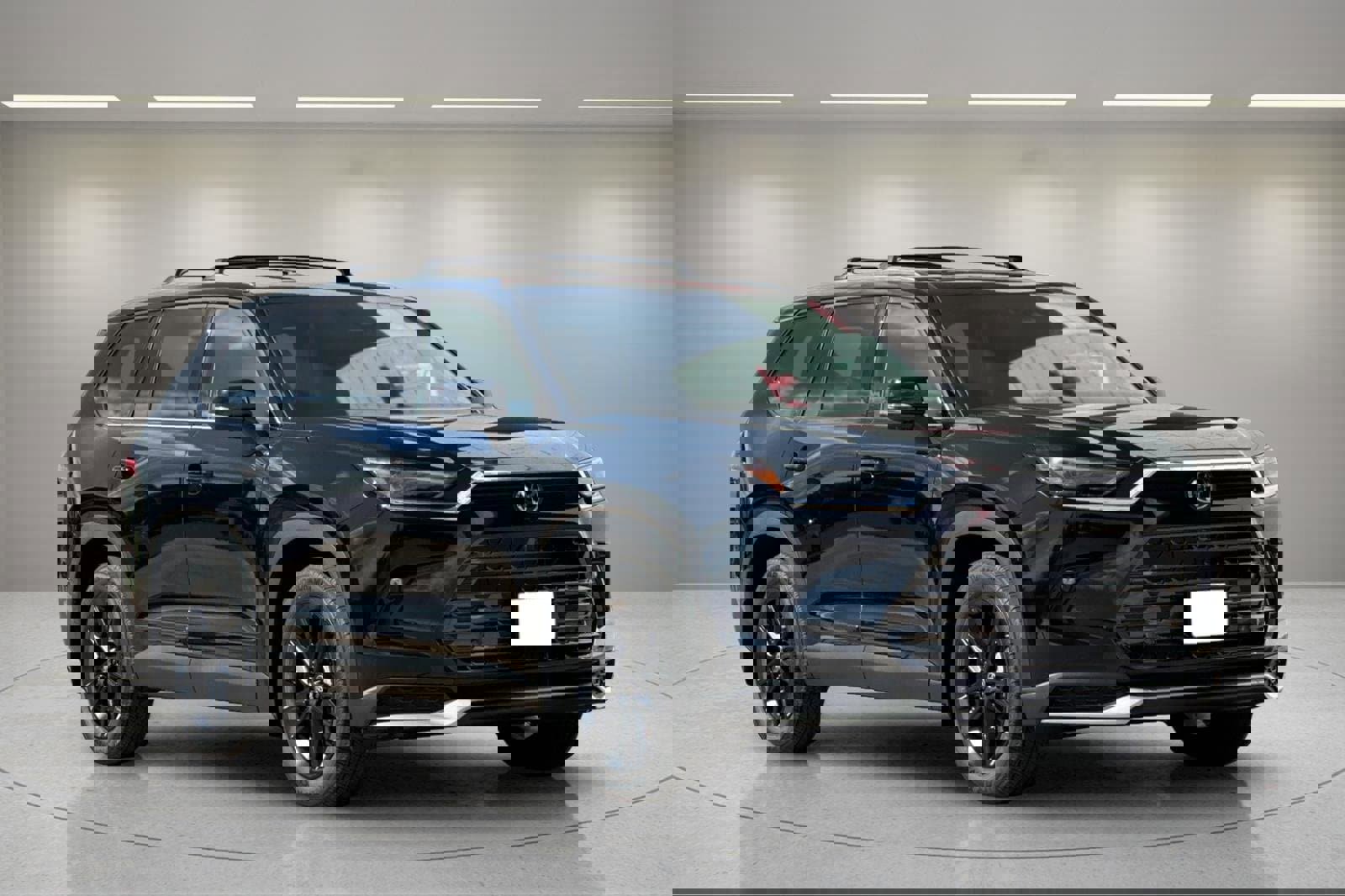 New 2026 Toyota Grand Highlander AWD Hybrid image 1