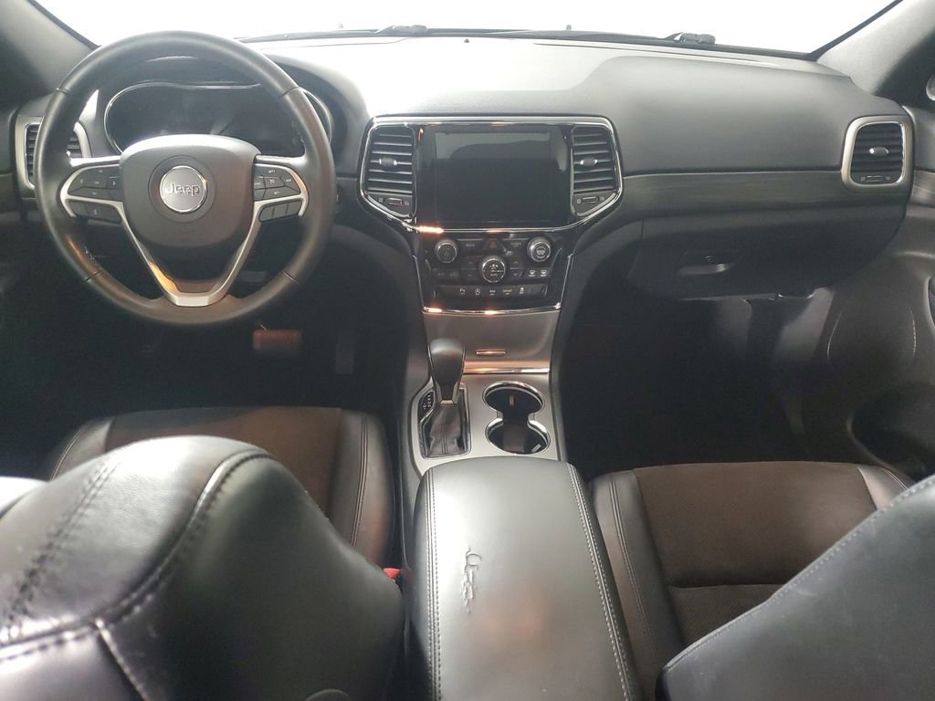 Used 2020 Jeep Grand Cherokee Altitude image 13
