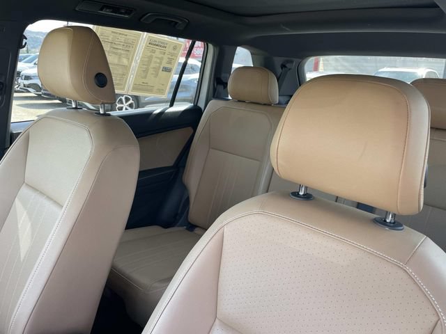 Used 2023 Volkswagen Tiguan SE R-Line FWD image 22
