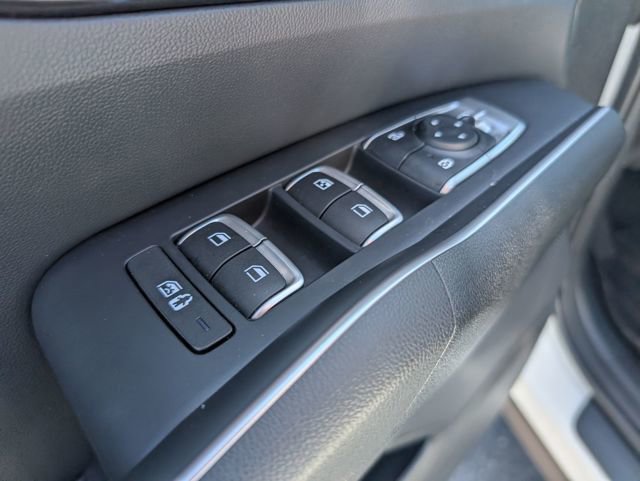 Used 2023 Kia Sorento EX AWD/4WD image 15