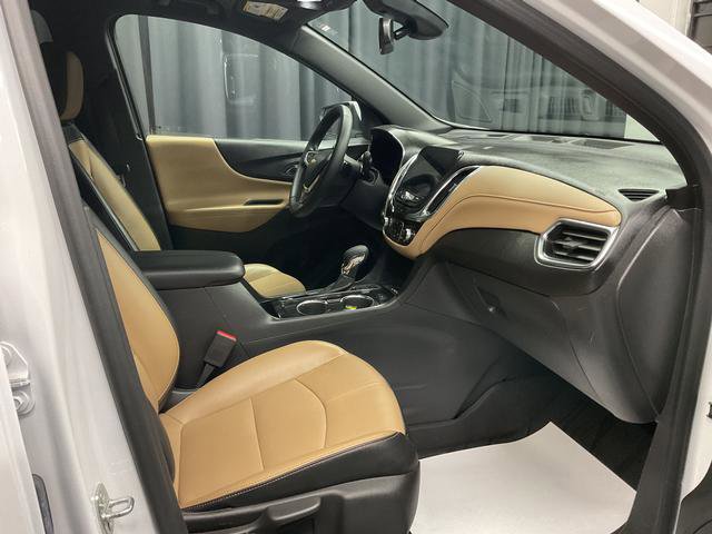 Used 2023 Chevrolet Equinox Premier AWD/4WD image 10