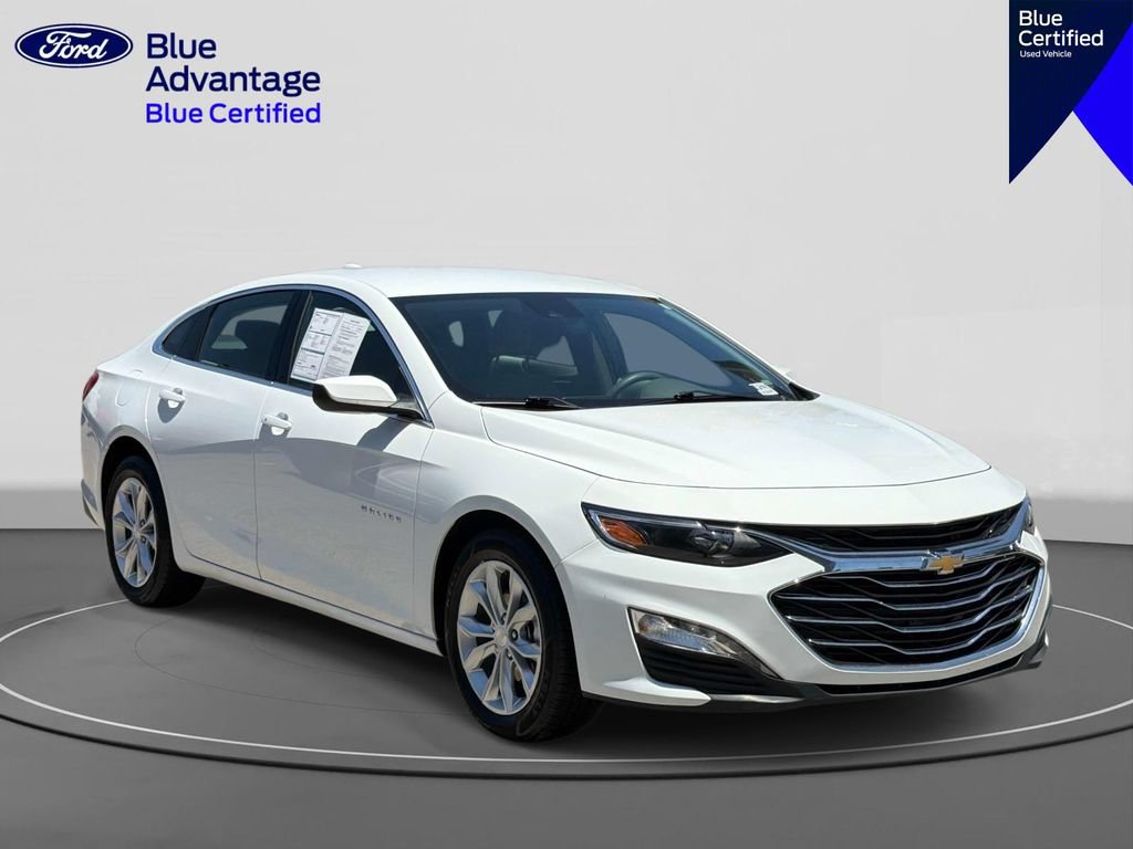 Used 2025 Chevrolet Malibu LT FWD image 4