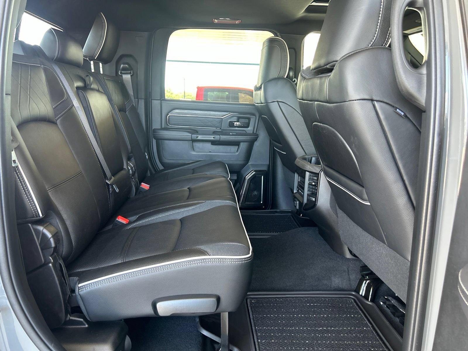 New 2027 RAM 2500 Limited AWD/4WD image 14