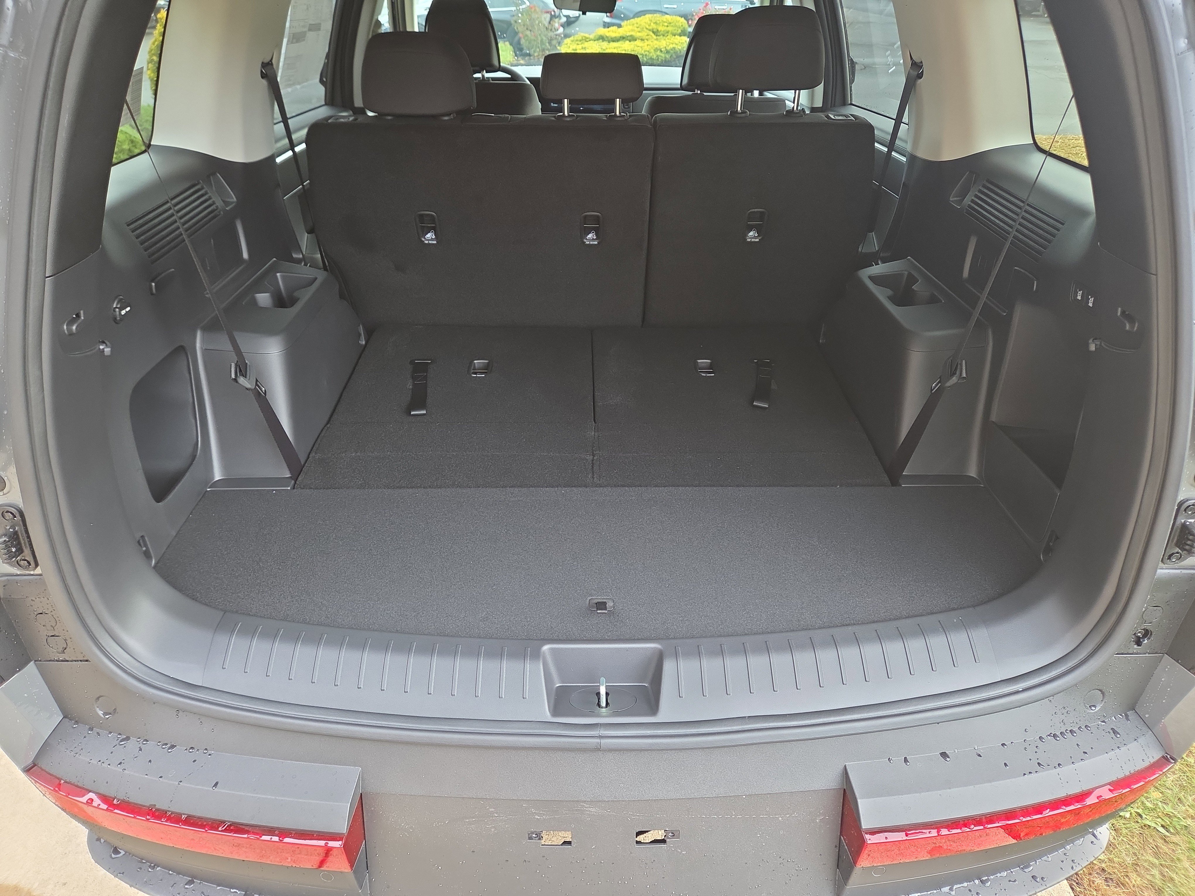 New 2026 Hyundai Santa Fe SE image 5