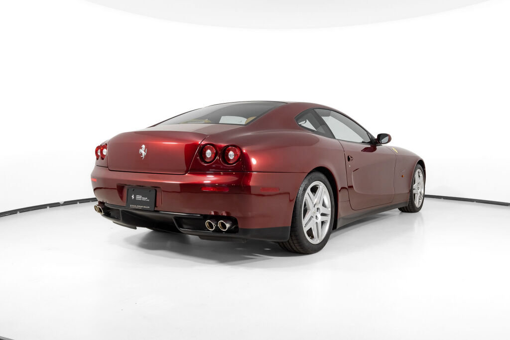 Used 2005 Ferrari 612 Scaglietti RWD image 2