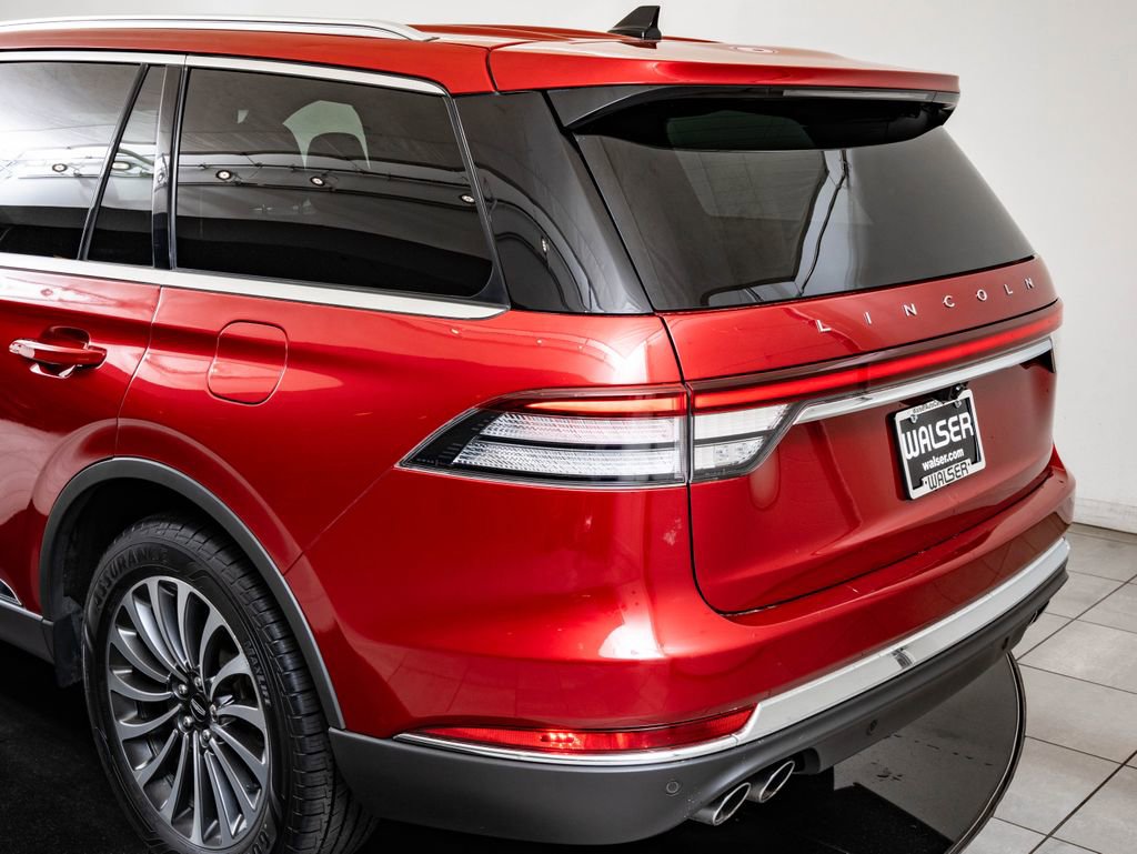 Used 2021 Lincoln Aviator Reserve image 18