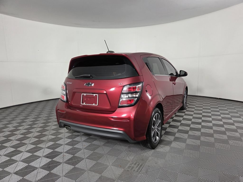 Used 2018 Chevrolet Sonic LT w/ Convenience Package FWD image 6