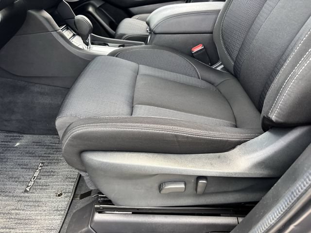 Used 2024 Subaru Ascent Premium w/ Convenience Package AWD/4WD image 20
