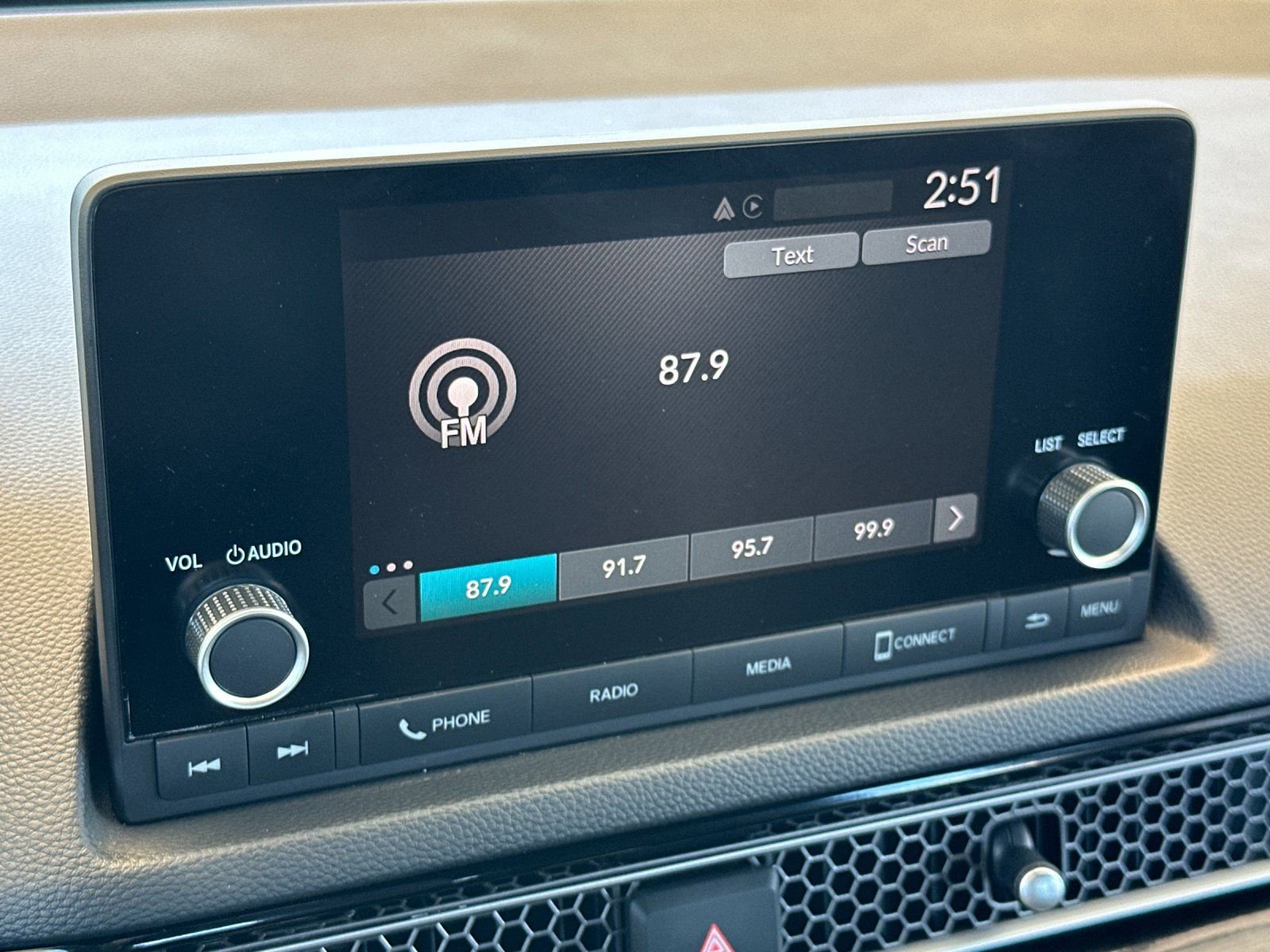 Certified 2025 Honda Civic Sport image 17