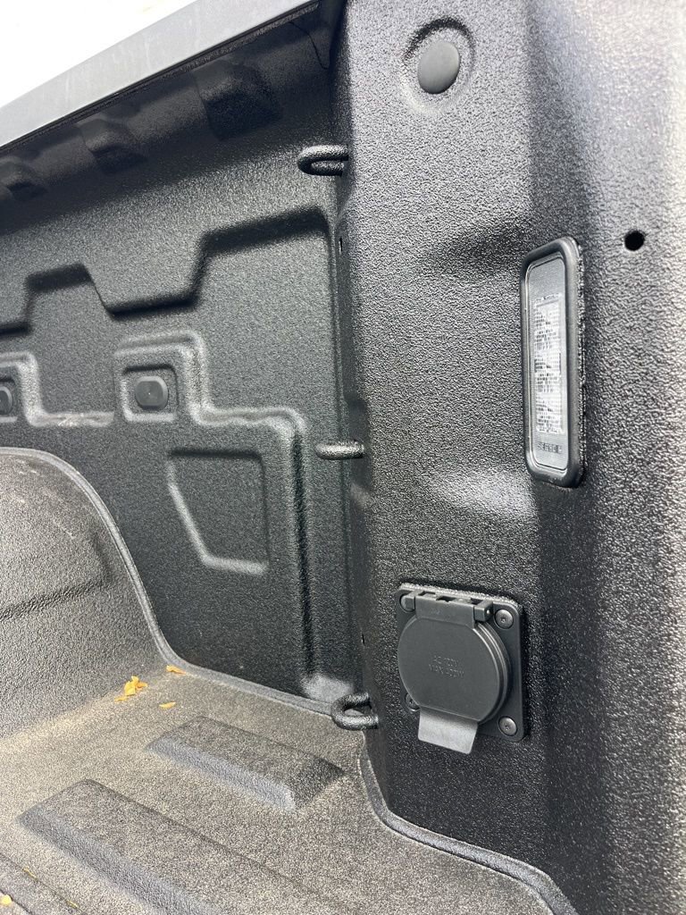 New 2026 Chevrolet Silverado 1500 High Country image 35