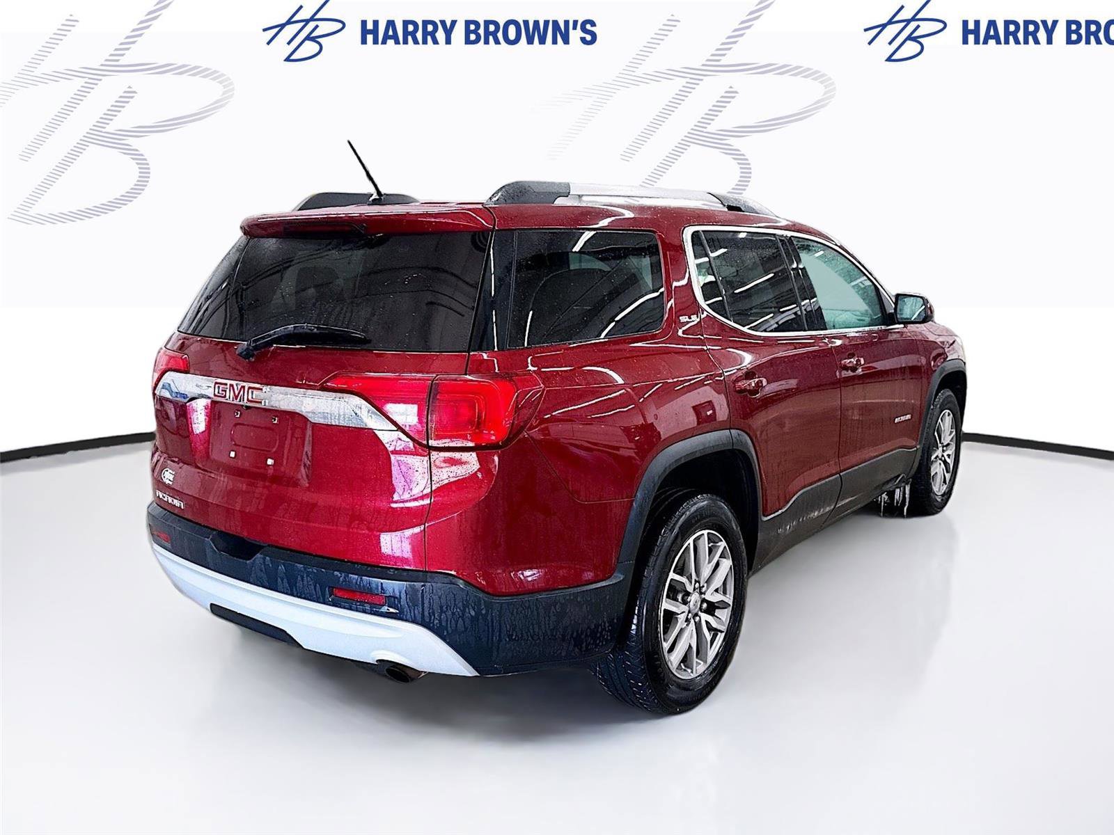 Used 2017 GMC Acadia SLE image 10