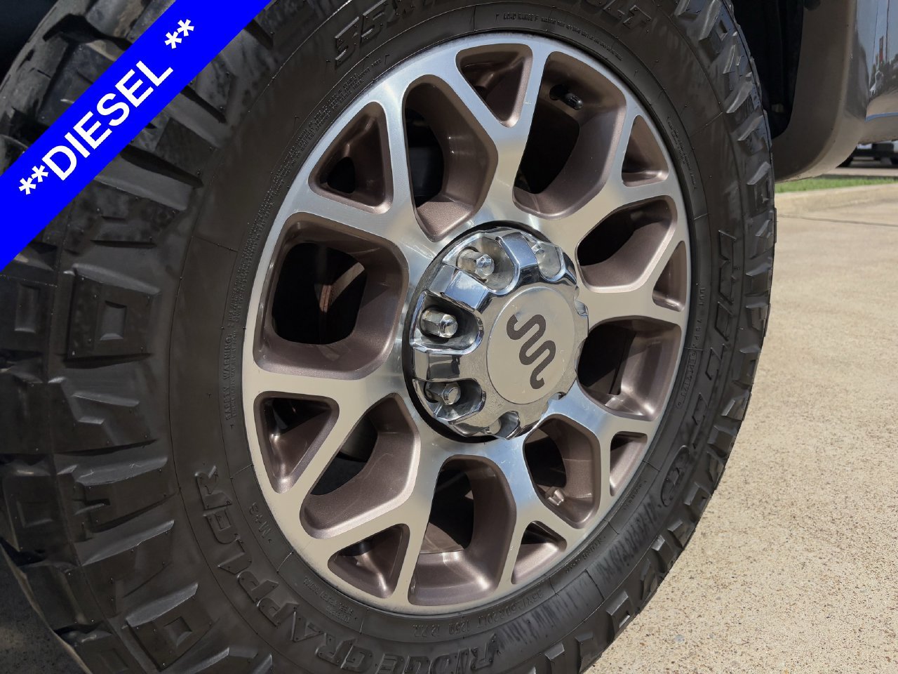 Used 2022 Ford F250 King Ranch w/ King Ranch Ultimate Package AWD/4WD image 11