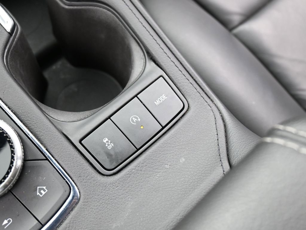 Used 2024 Cadillac XT4 Premium Luxury image 19