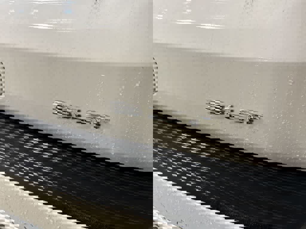 Used 2021 GMC Yukon XL SLT image 11