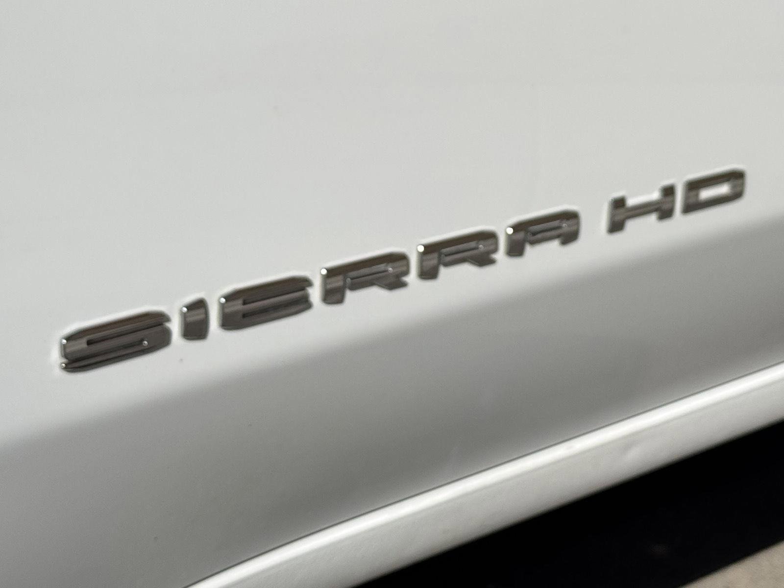 Used 2024 GMC Sierra 2500 SLE image 9