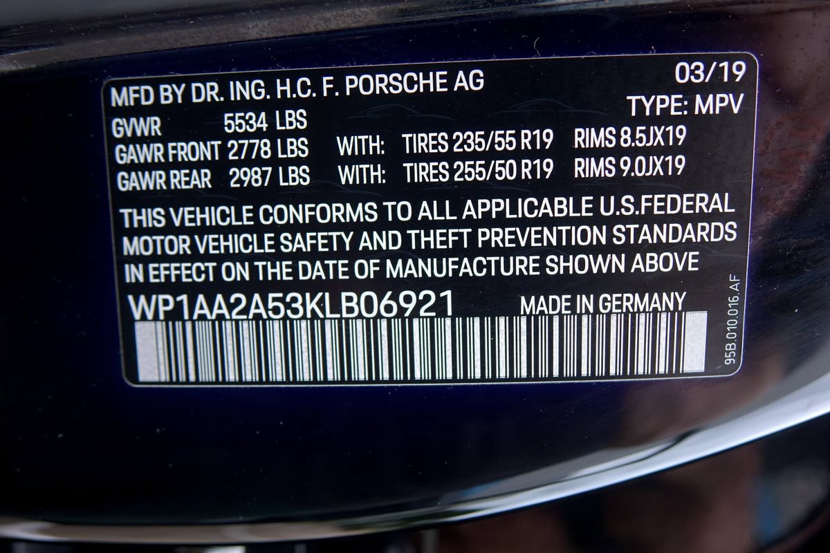 Used 2019 Porsche Macan AWD/4WD image 42