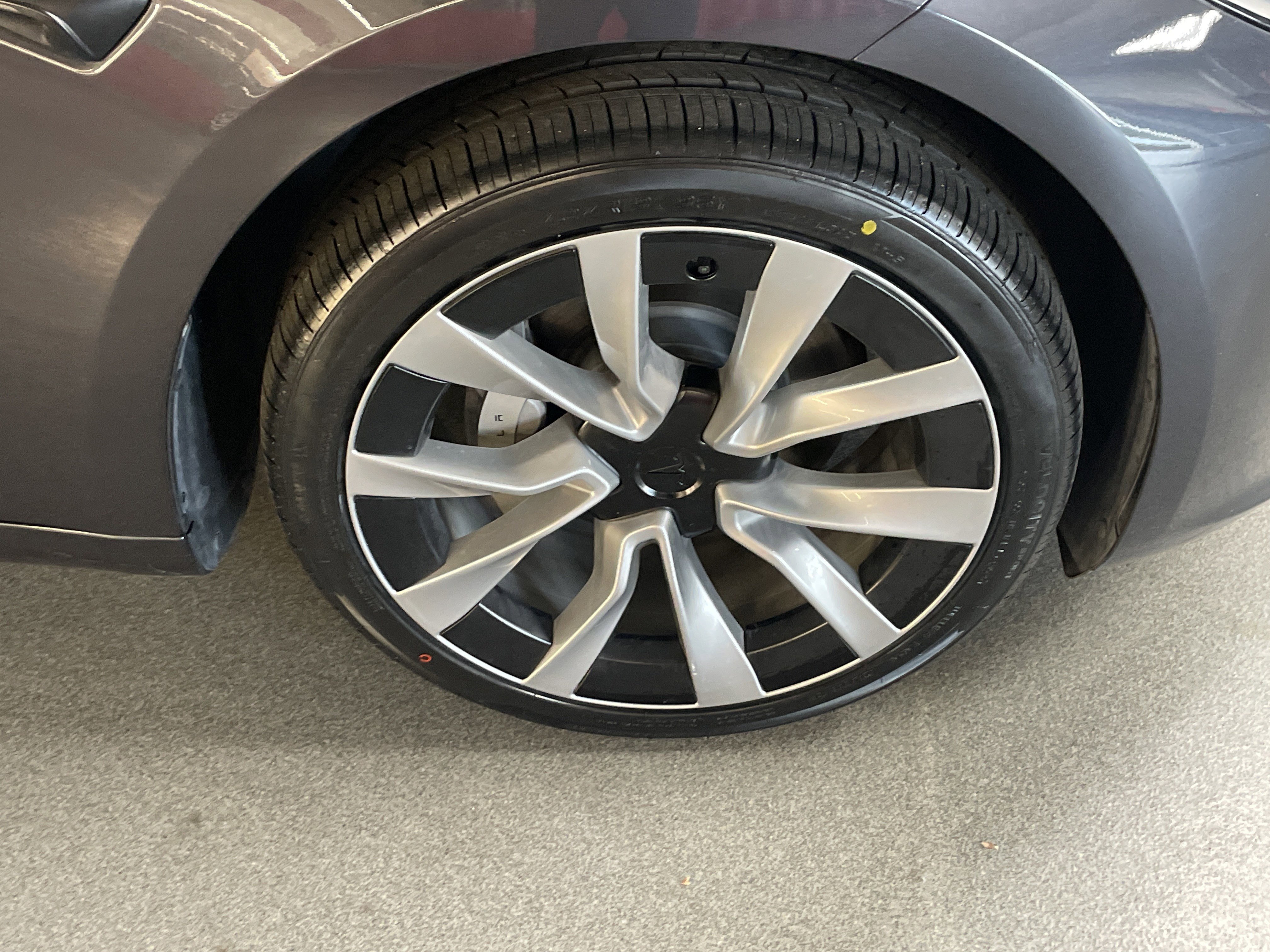 Used 2025 Tesla Model 3 Long Range image 13