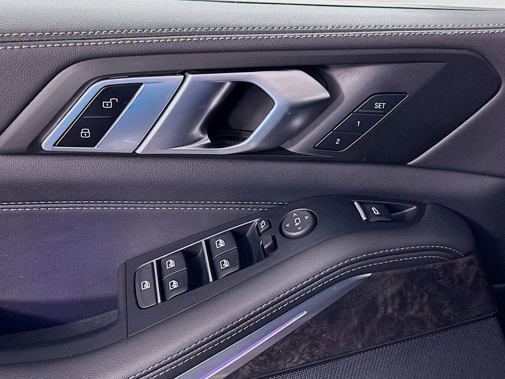 Certified 2024 BMW X5 xDrive40i w/ Parking Assistance Package image 18