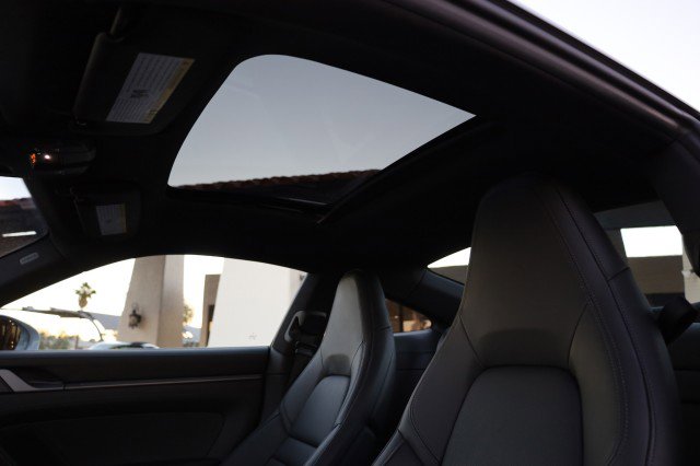 Used 2025 Porsche 911 Carrera image 39