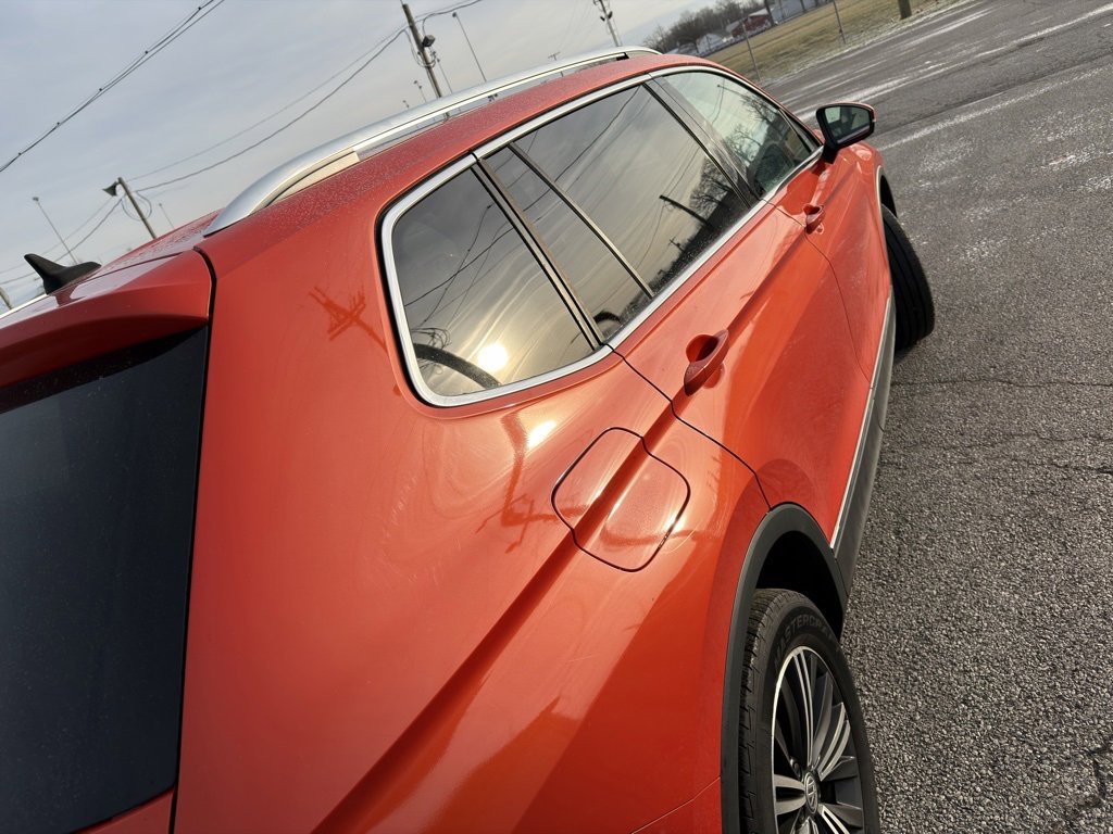 Used 2019 Volkswagen Tiguan SEL image 23