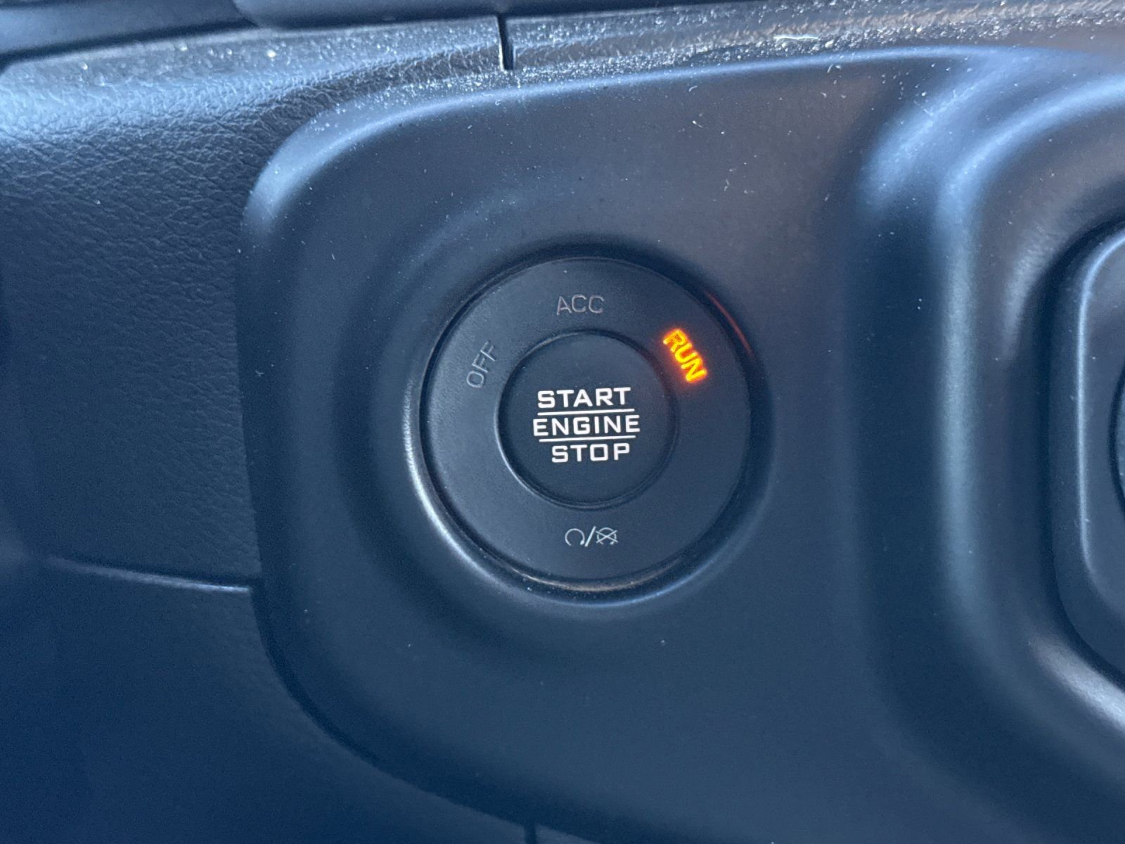 Used 2023 Jeep Wrangler Willys image 25