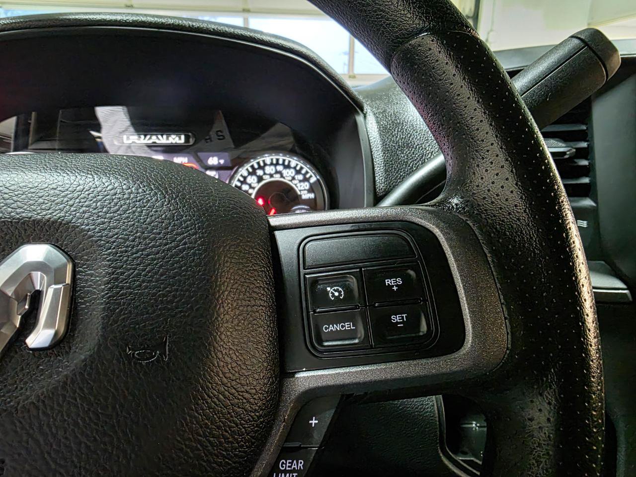 Used 2022 RAM 2500 Tradesman AWD/4WD image 28