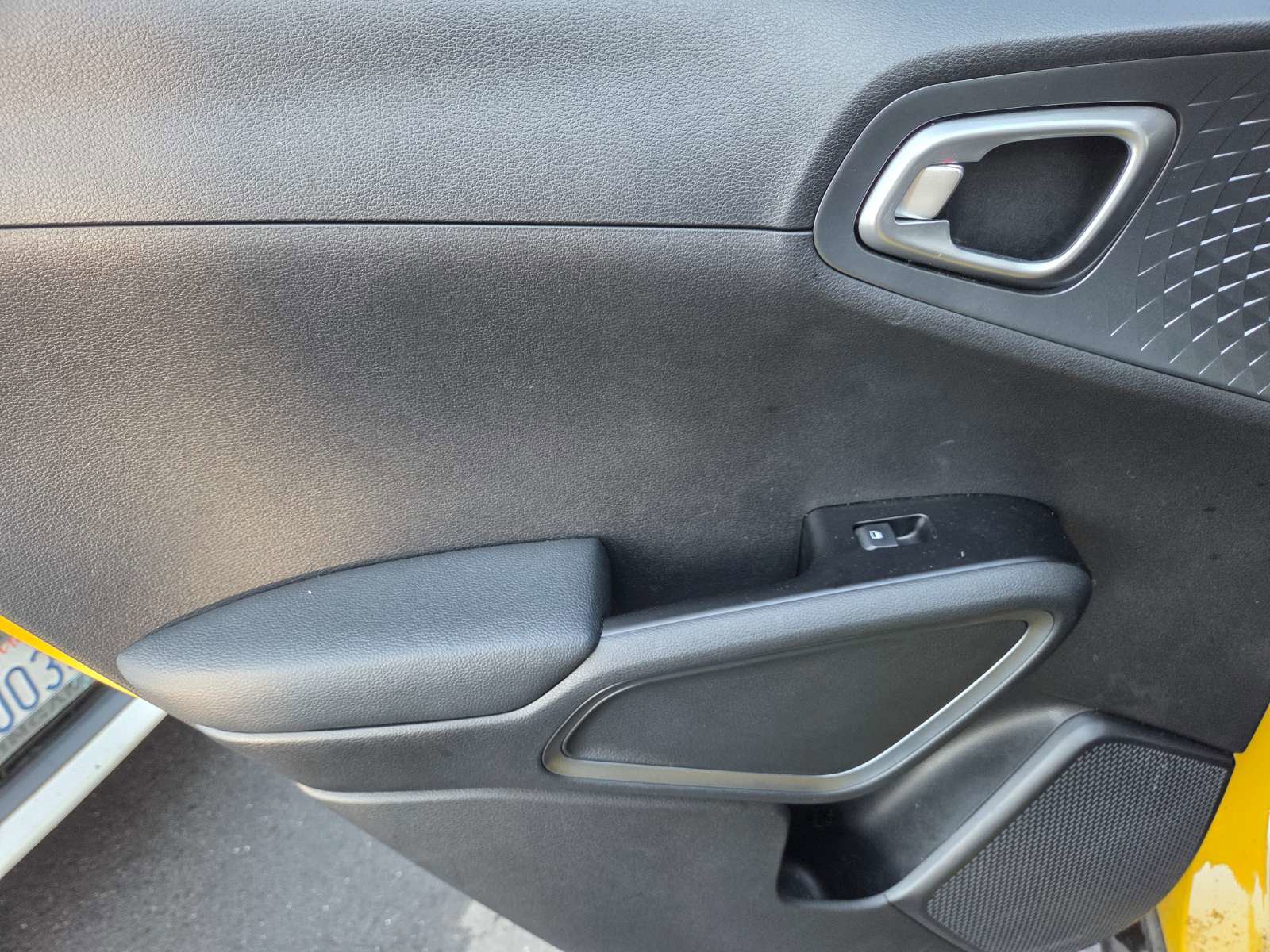 Used 2020 Kia Soul S FWD image 9