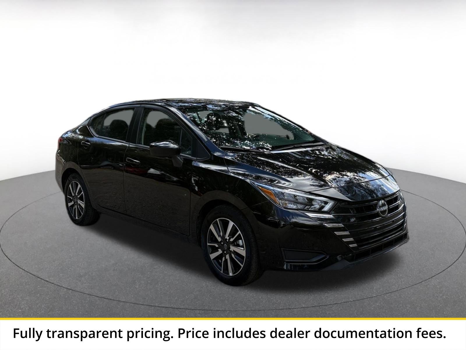 Used 2025 Nissan Versa SV FWD image 1