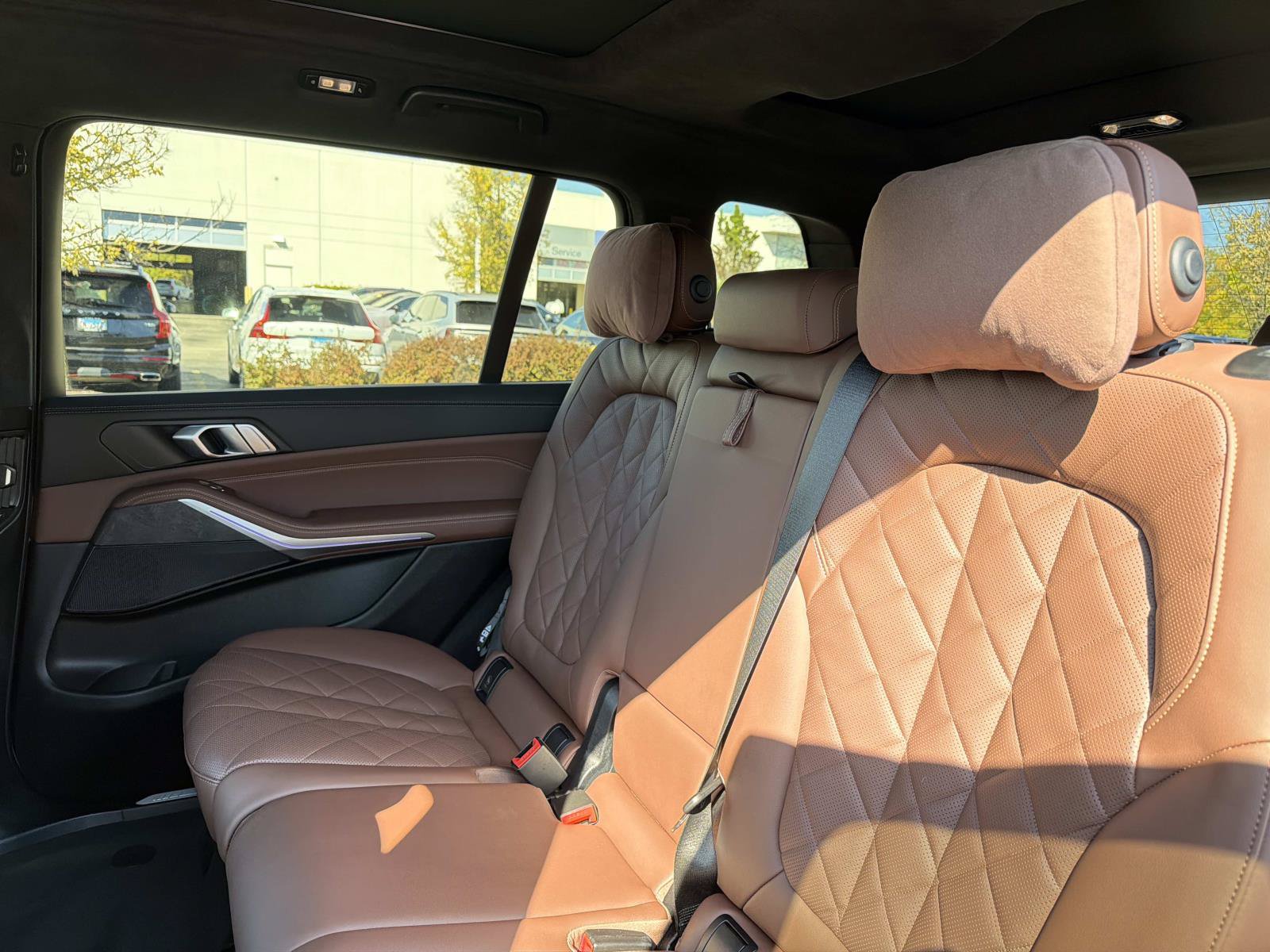 Certified 2024 BMW X7 xDrive40i w/ M Sport Package AWD/4WD image 25