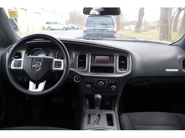 Used 2012 Dodge Charger SE image 10