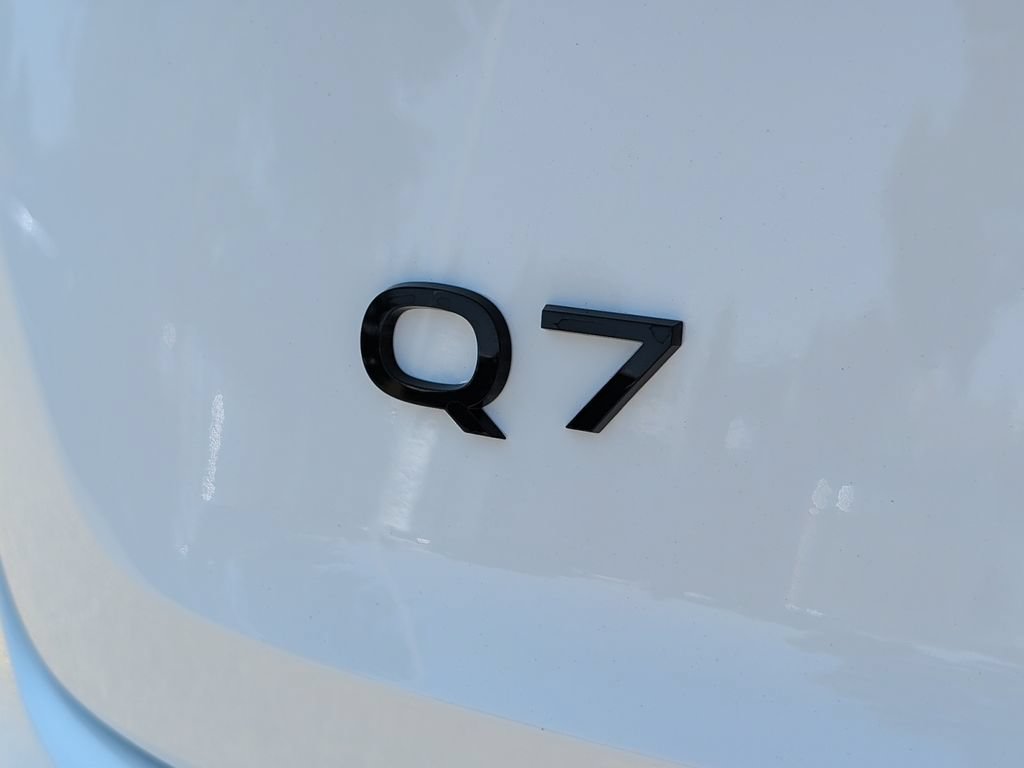 Used 2025 Audi Q7 3.0T Premium Plus AWD/4WD image 41