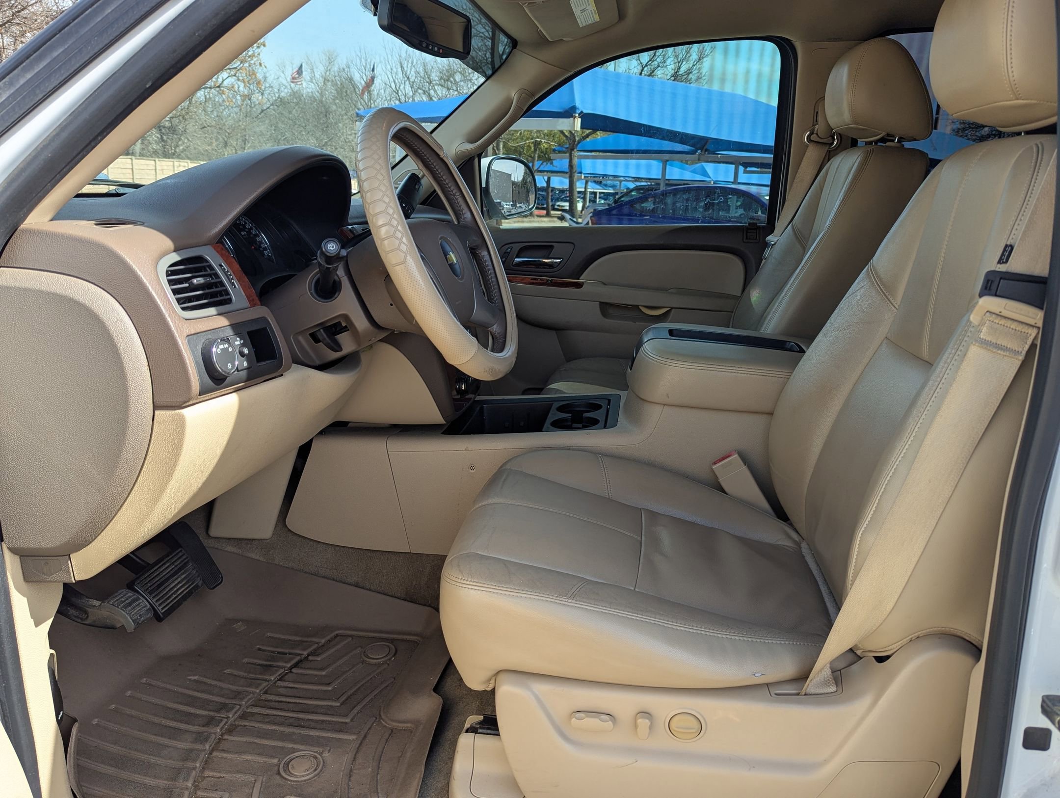 Used 2013 Chevrolet Tahoe LT w/ Luxury Package image 10