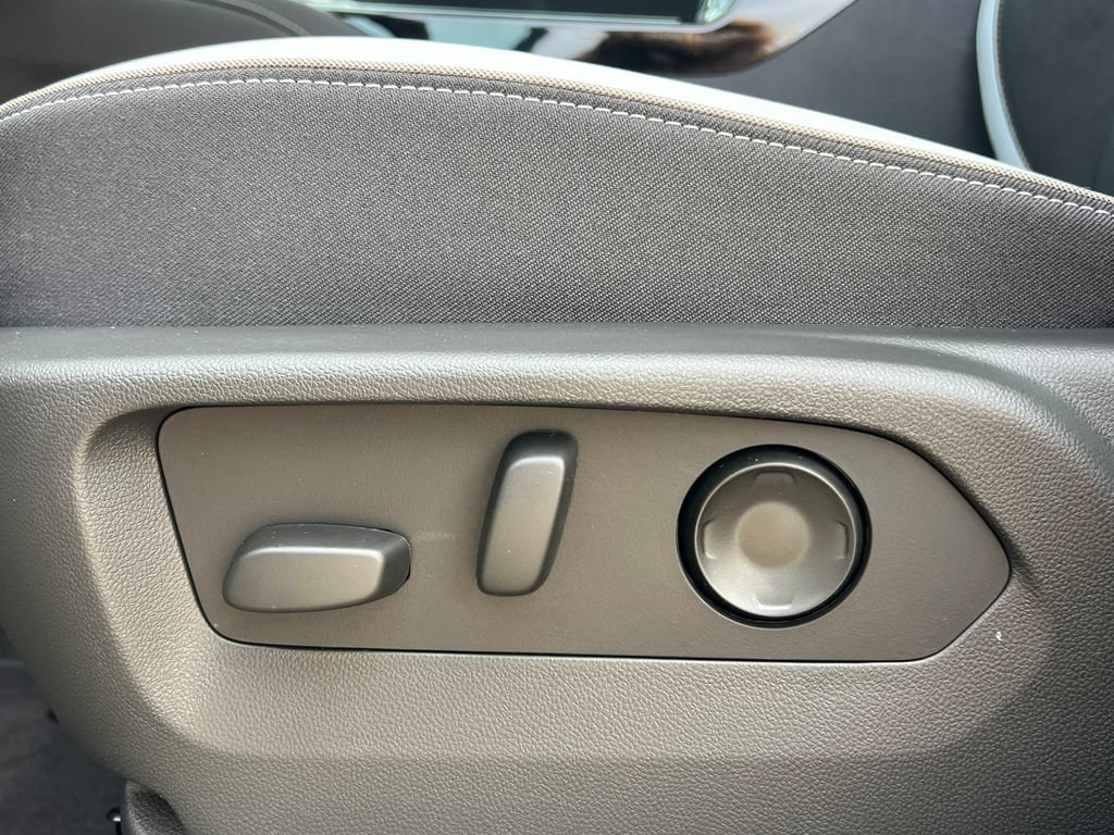 New 2026 Buick Envision Sport Touring AWD/4WD image 10
