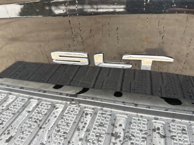 Used 2025 GMC Sierra 1500 SLT image 14