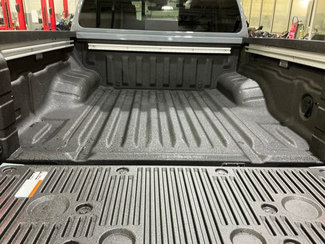 New 2026 Nissan Frontier PRO-4X w/ Pro Premium Package AWD/4WD image 21
