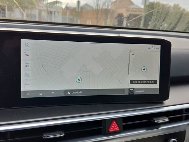 Used 2025 Kia Sorento SX image 15