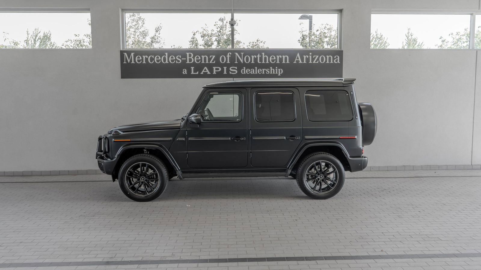 New 2026 Mercedes-Benz G 550 image 2