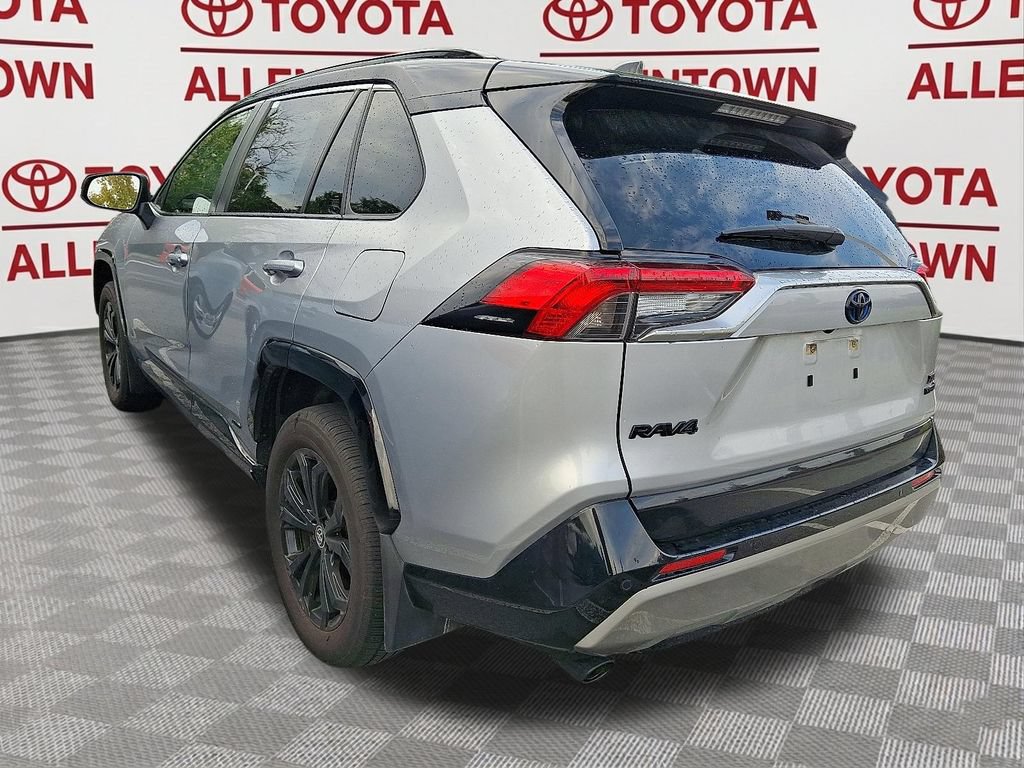 Used 2024 Toyota RAV4 XSE w/ Advanced Technology Package AWD/4WD image 4