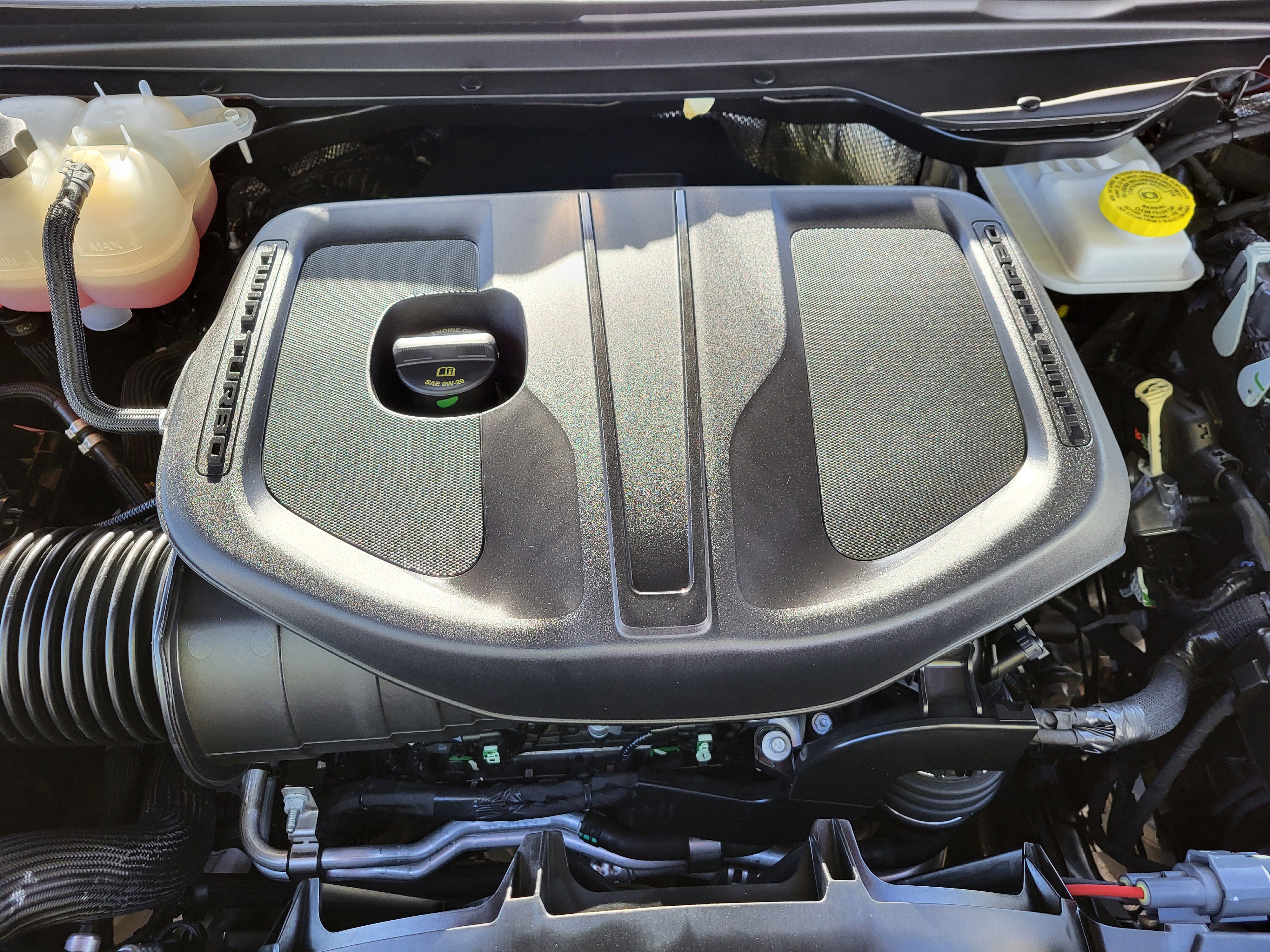 Used 2025 RAM 1500 Laramie w/ Sport Appearance Package AWD/4WD image 24