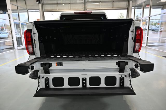 New 2026 GMC Sierra 1500 Elevation AWD/4WD image 9