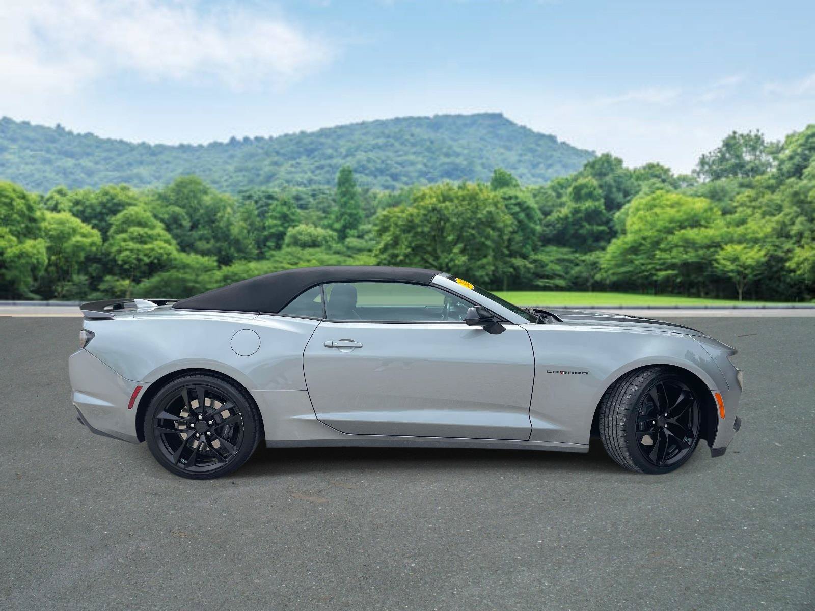 Used 2023 Chevrolet Camaro SS RWD image 20