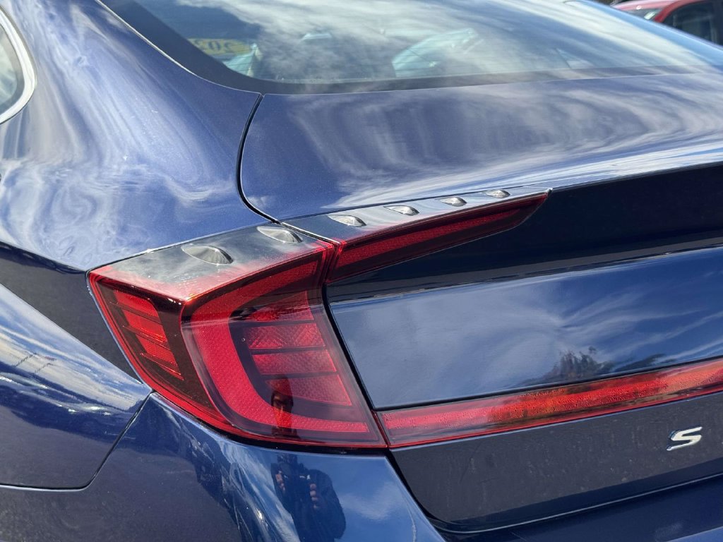 Used 2020 Hyundai Sonata SEL w/ Convenience Package FWD image 11