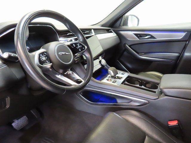 Used 2024 Jaguar F-PACE R-Dynamic S image 4
